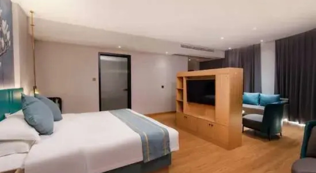 Люкс Business Zijin Business City Hotel (Xiao County Administrative Avenue People's Hospital)