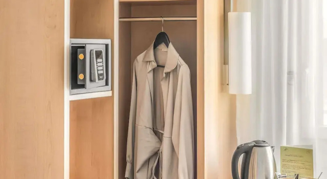 Номер Standard Ibis Lugano Paradiso