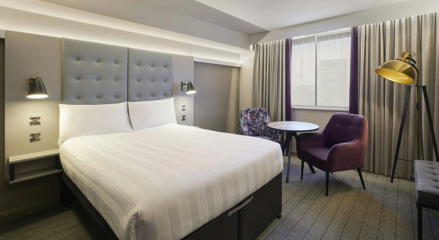 Premier Inn London Waterloo - Lambeth Road, Забронировать Отель Отели Большого Лондона с завтраком, Завтраки