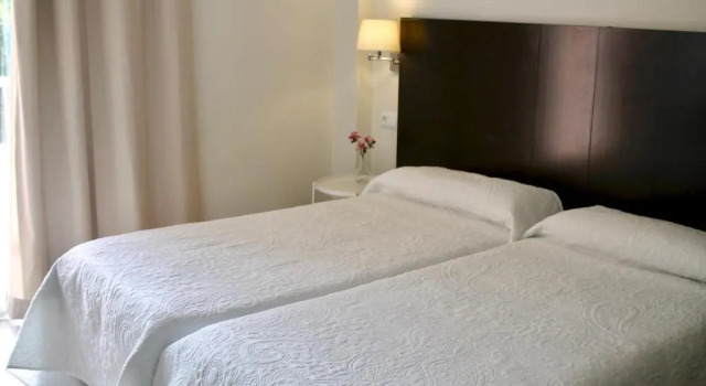 Номер Superior Hostal Jakiton