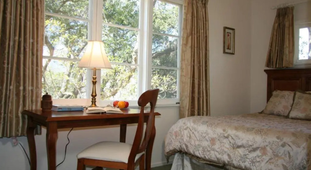 Ojai Retreat & Inn, Забронировать Отель «постель и завтрак» Отели Охай 3 звезды, 3*