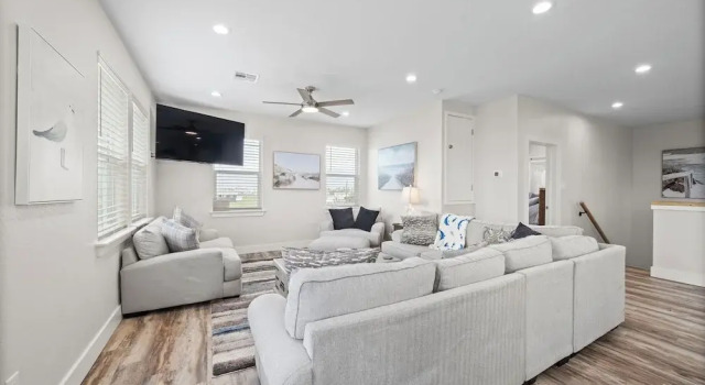 Coral Mountain by Ryson Vacation Rentals, Book Feriehus Galveston Houston