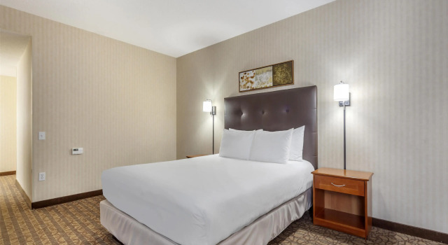 Двухместный номер Standard Best Western Cold Lake Inn