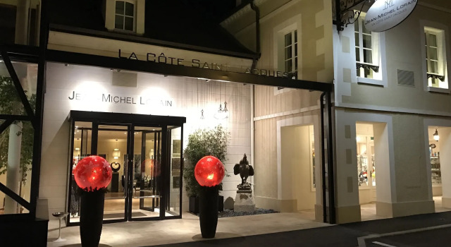 La Côte Saint Jacques, Boek Hotel Joigny Yonne