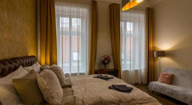 Dob Twenty Rooms, Забронировать Отель Недорогие отели Будапешта, рядом с Станция метро Vorosmarty Square, недорого