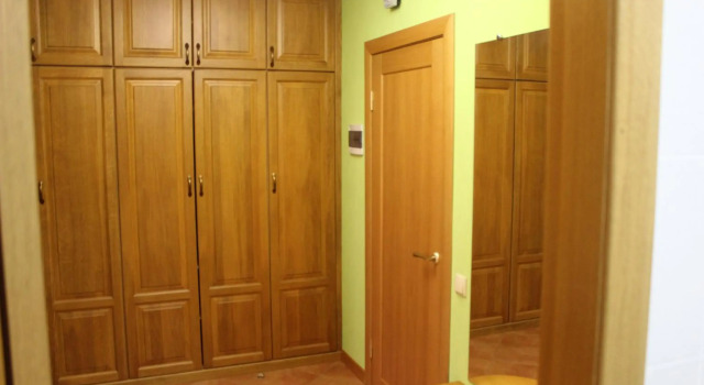 Svetlana's Apartments, Book Lejlighed Hoteller i Sumy med parkering, Parkering