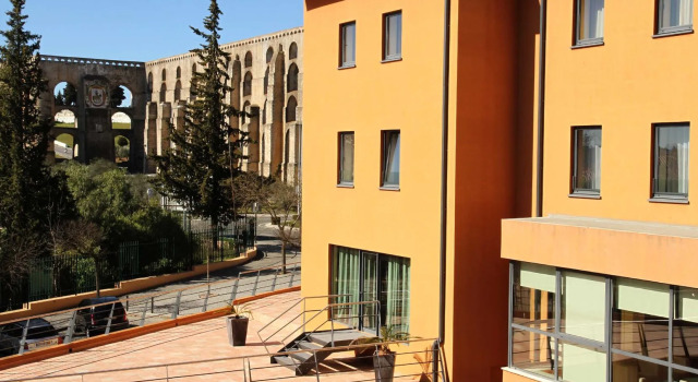 Hotel Dom Luis, Забронировать Отель Отели Элваш 3 звезды, рядом с Municipal Library of Elvas, 3*