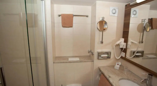 Номер Standard Hotel Knaus am Hafen