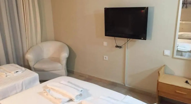 Трёхместный номер Standard с балконом Eren Otel Çeşme