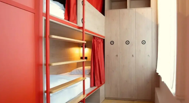 Central Hostel Lille, Rezervasyon Pansiyon / Hostel Lille hosteller, Chambre de Commerce yakınında, Pansiyon / Hostel