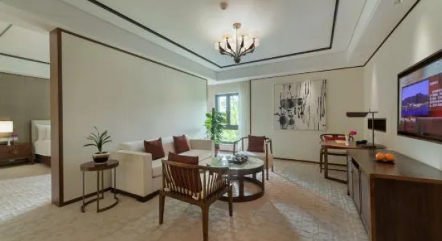 Люкс Deluxe Qianhu Hotel