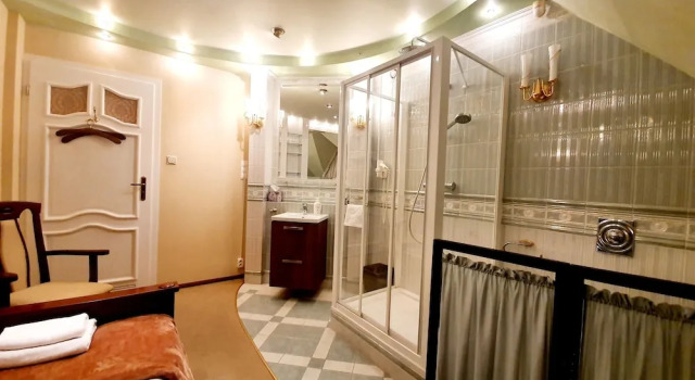 BTHouse Pokoje Gościnne, Varaa Hotelli Hotellit Varsova aamiaisella, Aamiainen