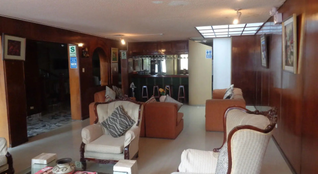 Hotel Carmelo Lima, Varaa Hotelli Miraflores 