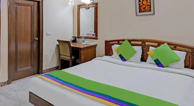 Номер Standard OYO 808 Hotel Alora