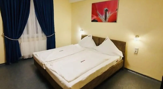Hotel Arena, Забронировать Отель Кальк Кельн