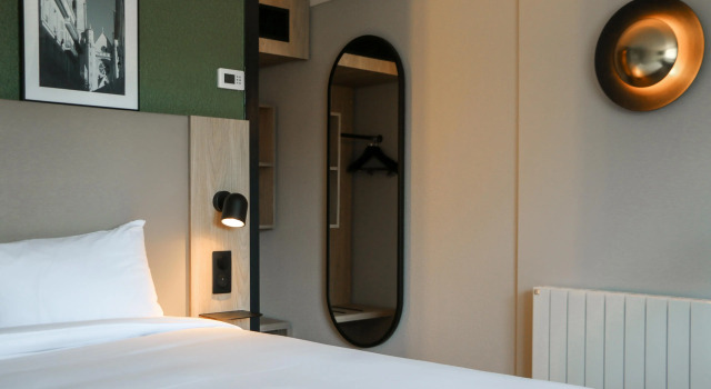 Campanile Hotel Compiegne, Book Hotel Compiegne Oise