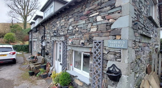 1 Bed Flat - Sleeps 4 - Garden - Parking - Wifi, Varaa Lomakoti Mökit kohteessa Merseyside, Mökki