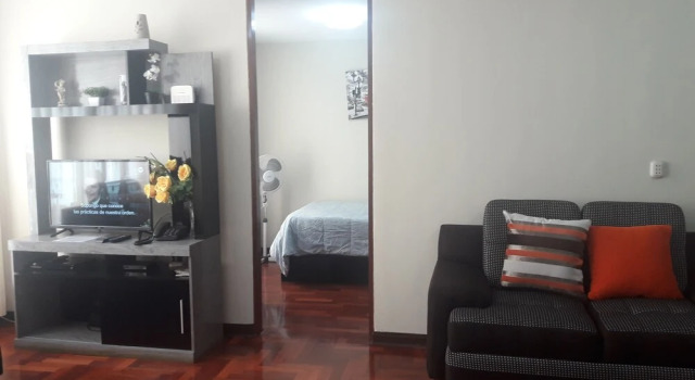 GoPeru Paseo de la Republica, Rezervasyon Otel La Victoria Lima