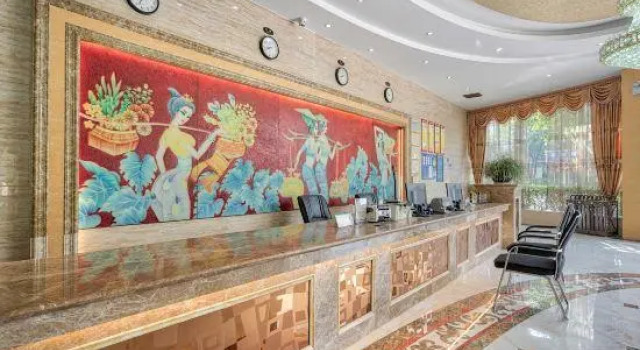 Jinhu Hotel, Prenota Hotel Dehong Yunnan
