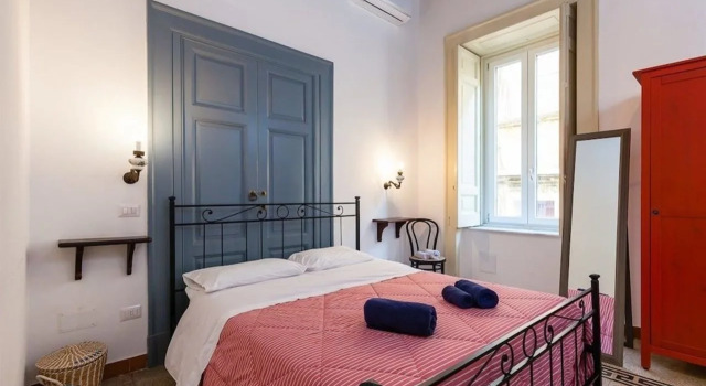 Don Pedro Rooms Vicerè di Toledo in the city center