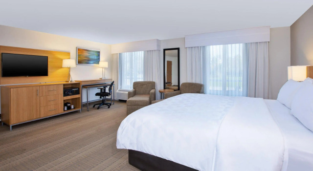 Двухместный номер Premium Holiday Inn Morgantown-University Area by IHG