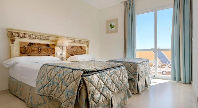 Апартаменты с 3 комнатами Colina del Paraiso