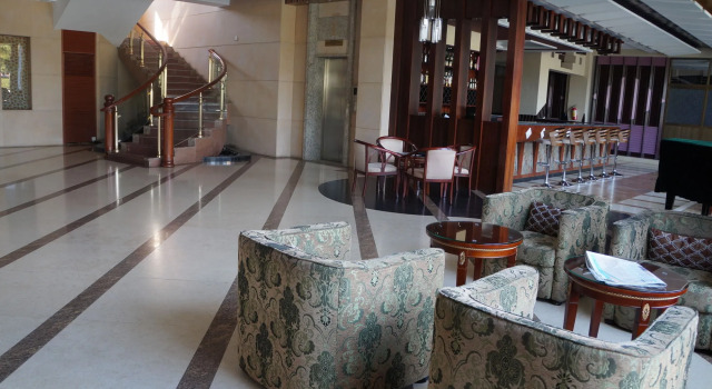 Best Western Plus Paramount Hotel