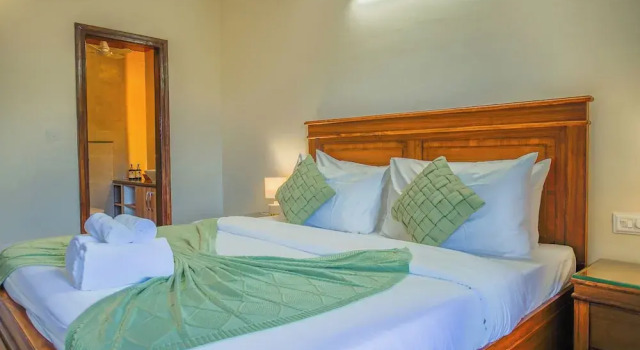 Alaya Stays Veera Marina 3 BHK Apartment, Prenota Appartamento Candolim 