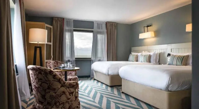 Четырёхместный семейный номер Standard The Relais Cooden Beach and Spa
