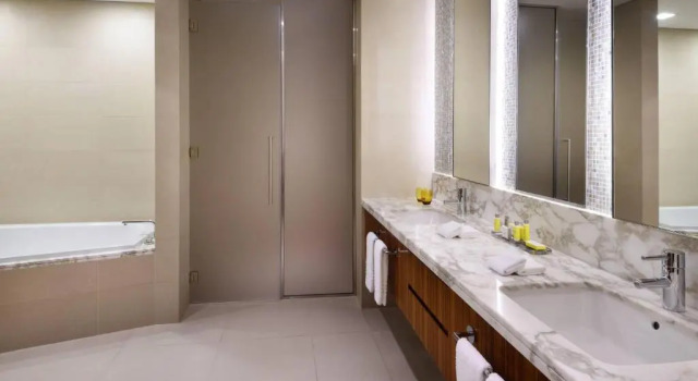 Двухместный люкс c 1 комнатой Marriott Hotel Downtown Abu Dhabi