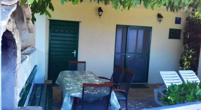 Marija - Beautiful Location Close to the sea - H