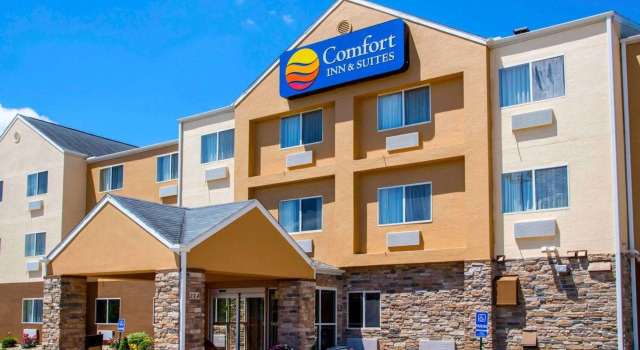 Comfort Inn & Suites Coralville - Iowa City near Iowa River Landing