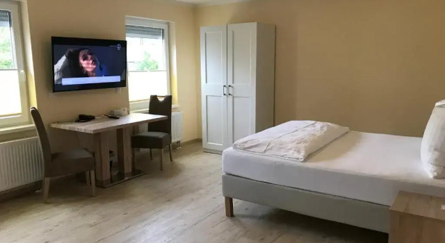 Полулюкс Hotel Select Suites & Aparts