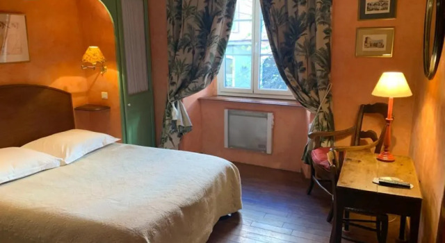 Номер Comfort Hotel Central Bastia