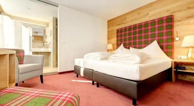 Полулюкс с балконом Alpenresort Walsertal
