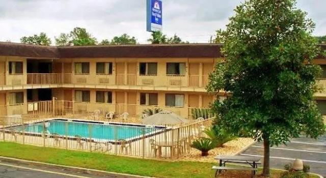Трёхместный номер Standard Americas Best Value Inn - Lake City