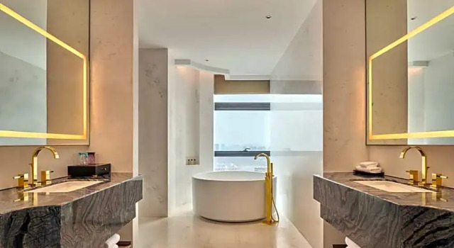 Двухместный люкс Presidential Hilton Yancheng