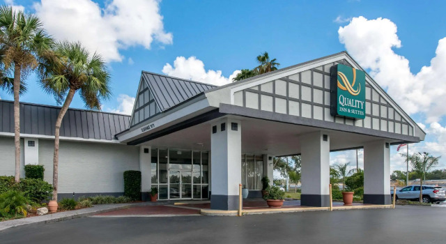 Номер Standard Quality Inn & Suites Brooksville I-75-Dade City