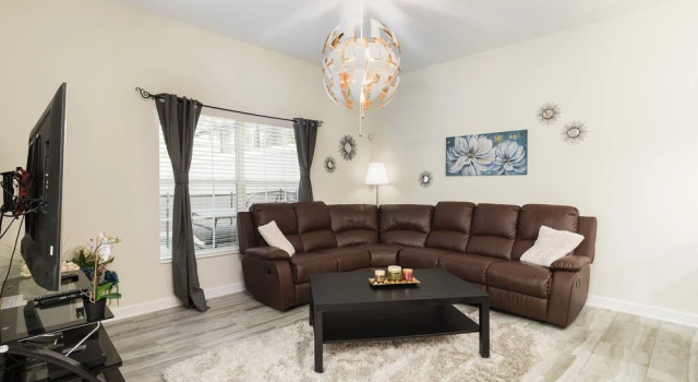 Champions Gate 1575 - Four Bedroom Townhome, Book Hotel Hoteller i Four Corners med pool, Swimmingpool