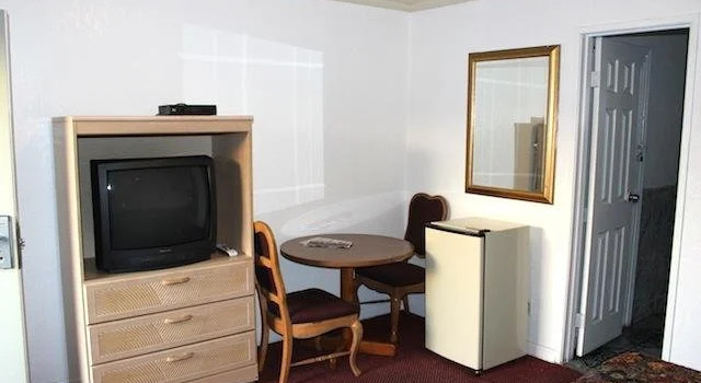 Beacon Motel