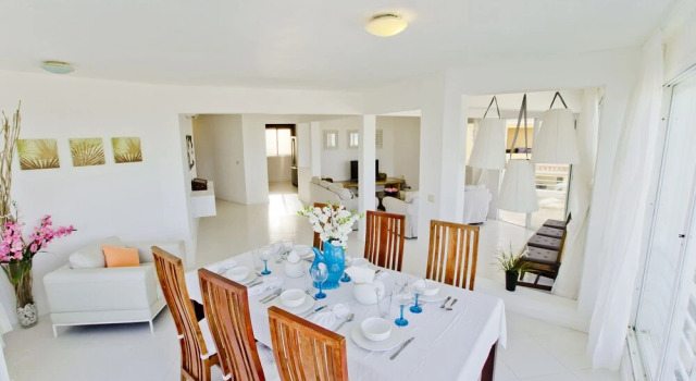 Everything Punta Cana - Top Beachfront, Prenota Appartamento Hotel a Punta Cana con piscina, Piscina