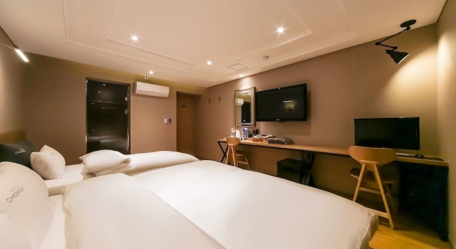 Camera Deluxe Cherish Hotel