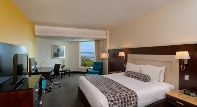 Двухместный номер Standard Crowne Plaza Santo Domingo by IHG