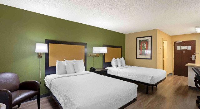 Четырёхместный люкс Extended Stay America Select Suites - Springfield - South