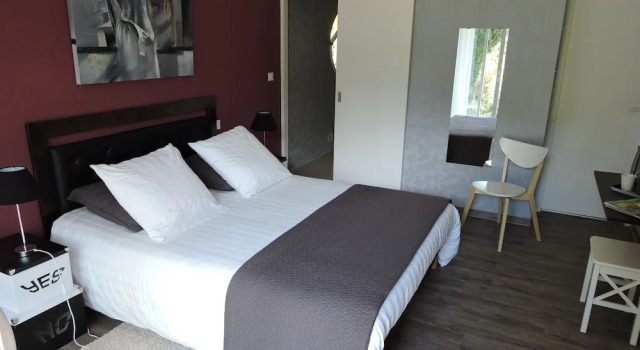Номер Comfort Logis du Parc