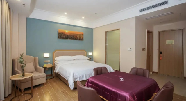 Vienna 3 Best Hotel (Chongqing Wansheng Hongen Fortune Plaza), Забронировать Отель Отели Ваншенг 3 звезды, 3*