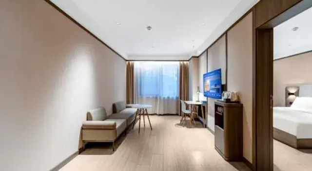 Люкс HanTing Hotel (Lingbi Zhong'an City Plaza)