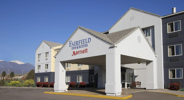 Fairfield Inn & Suites Colorado Springs South, Book Hotel 3-stjernede hoteller i Columbia, 3*