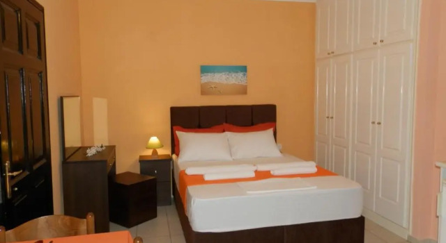 Студия с балконом Green Villa