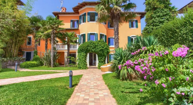 Вилла Villa Baronessa